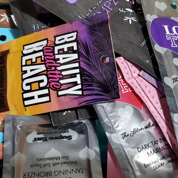 tanning lotion sample packets 12 random packets - Picture 2 of 2